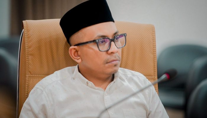 Maulana Yusuf Minta Gubernur Jabar Tak Lepas Tangan dari Masjid Raya Bandung